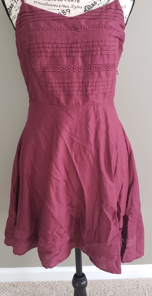 Sleeveless Burgundy Dress